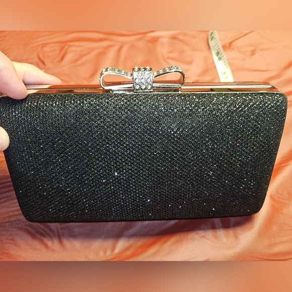 Black Sparkly Party Clutch/Bag Vintage Chain w/Box Snap Silver Accents E.U.C. - Picture 5 of 7